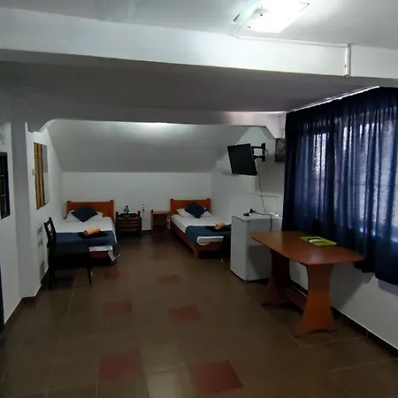 House 3*