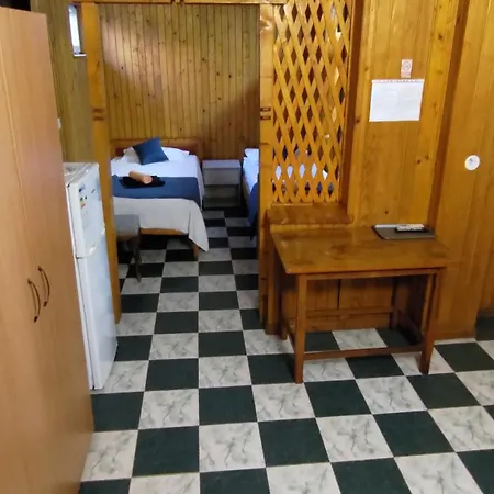 House Vendégház 3*